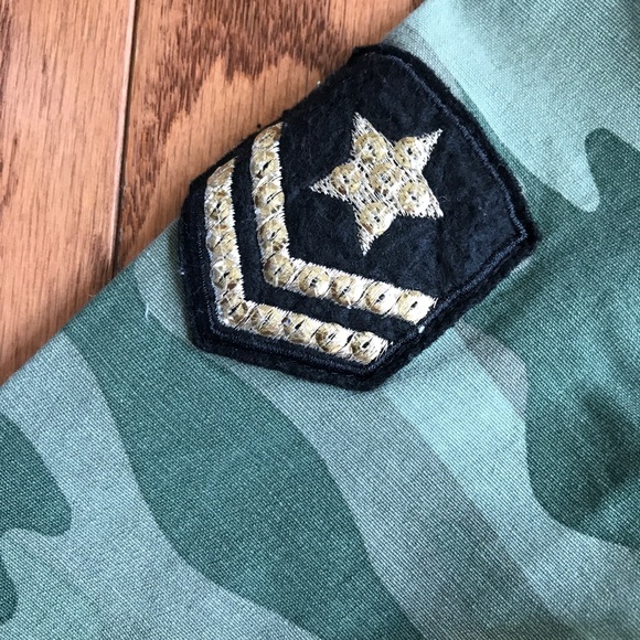 Justice Girls Camouflage Camo Military Jacket decorative patches Size 6 7 - Picture 5 of 8